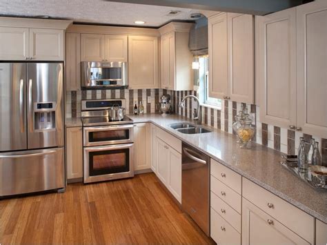 color of kitchen cabinets when having stainless steel appliances|best colors for stainless steel kitchens.